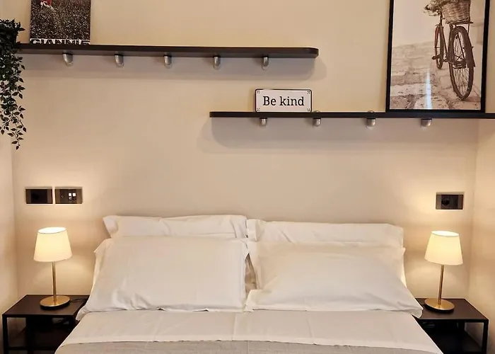 Casa Duccio Alle Mura Della Citta * Сієна